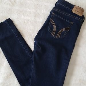 Hollister Dark Wash Skinny